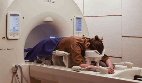 無痛乳房MRI検査